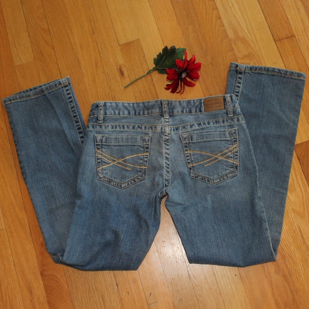 Aeropostale Chelsea Skinny Bootcut Jeans Sz 5/6 S - Picture 4 of 9